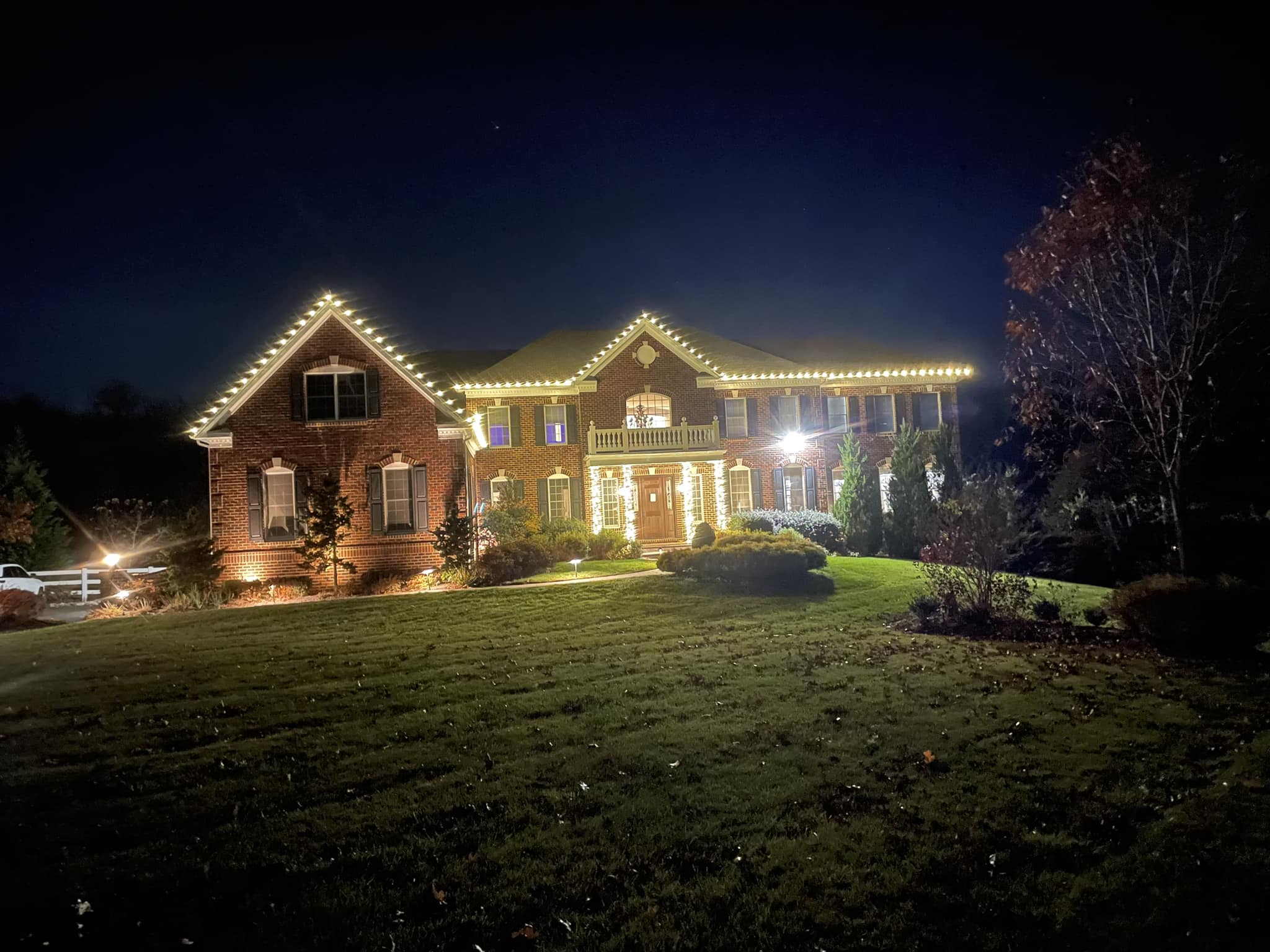 Christmas Light Hanging Services
